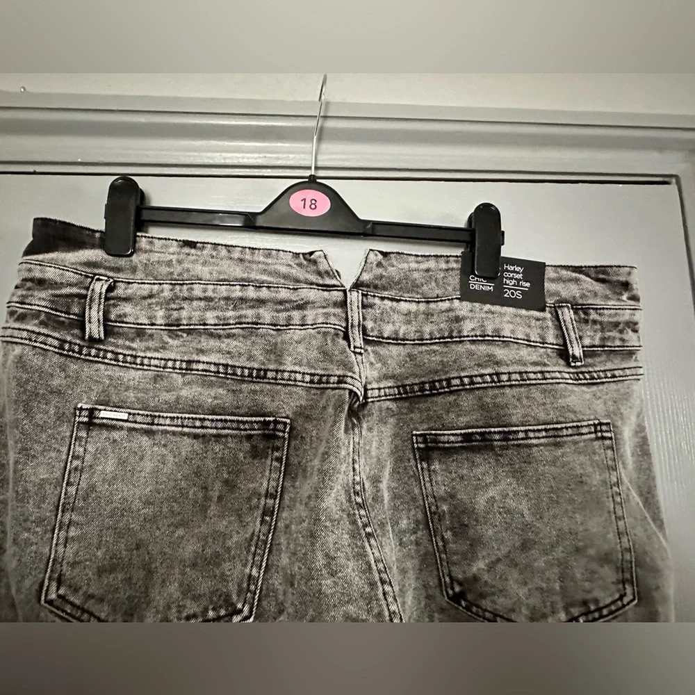 Brand new high waist black grey white wash size 20 - Picture 6 of 7